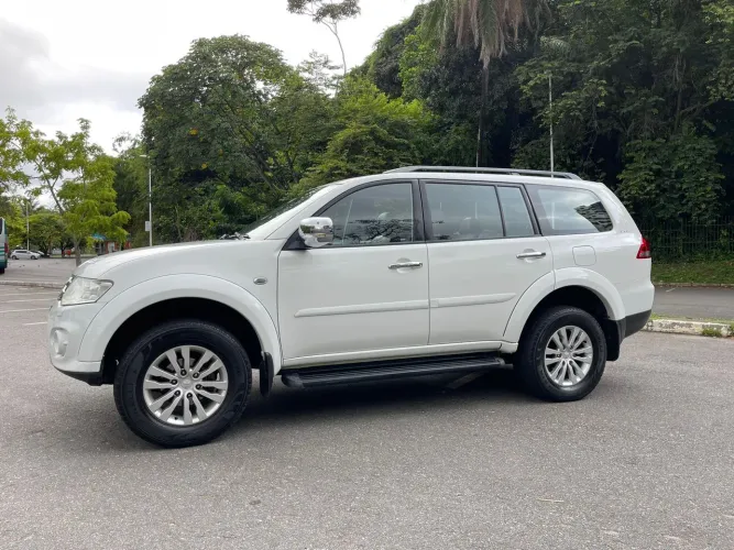 Mitsubishi Pajero Dakar/hpe 3.5 4X4 Flex 5P Aut. 2015
