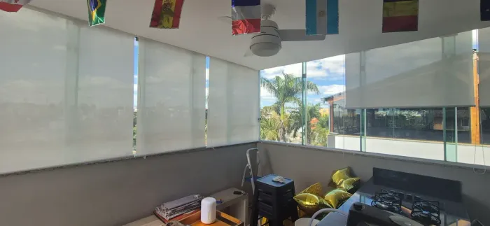 Persianas rolo tela solar 3% branco