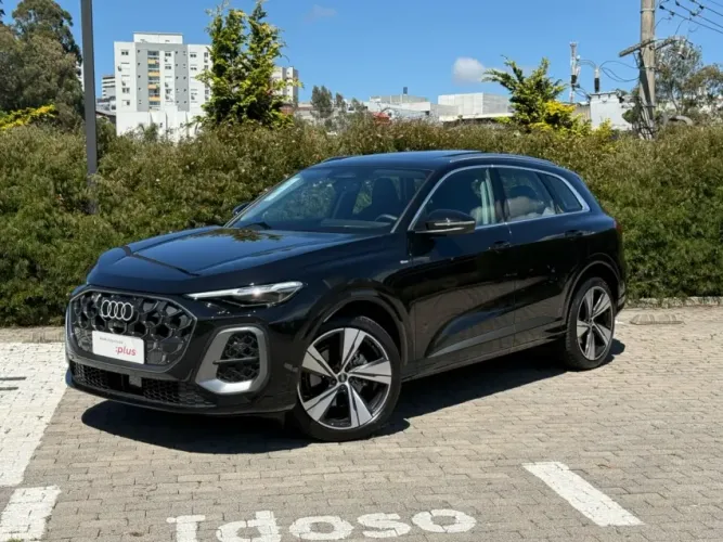 Audi Q5 S-Line 2.0 TFSI Quattro S-Tronic 272CV 2026