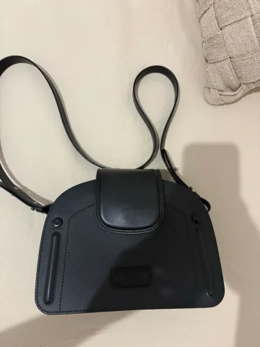 Bolsa Santa Lolla baú preta