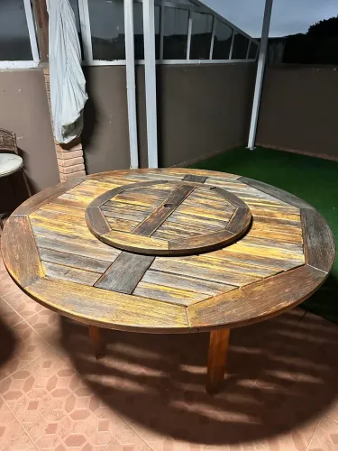 MESA MADEIRA PARA ÁREA EXTERNA COM TAMPA GIRATÓRIA 1,5M