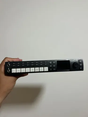 Blackmagic ATEM Television Studio HD - Switcher Profissional