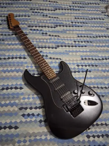 NO-Fender Made in Japan - Luthier