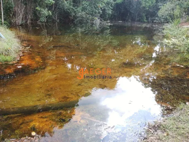 Sítio dos Sonhos: 3 Hectares de conforto e natureza em Porto Velho - Uma Oportunidade que