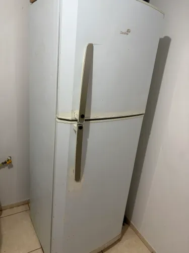Geladeira Continental R$280,00