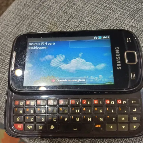 Samsung antigo (GT-I5510),