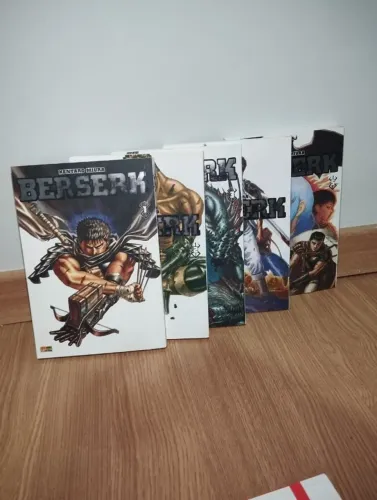 Mangá berserk edição de luxo vol 1-5