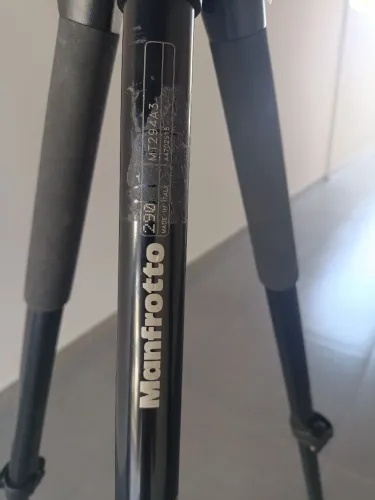 Tripé de câmera
