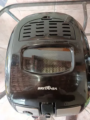 Fritadeira Elétrica Britânia - Ótimo estado