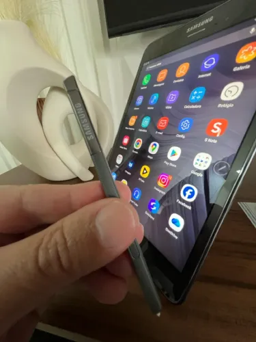 Tablet Samsung  Galaxy Tab A ( antigo ) Com caneta 