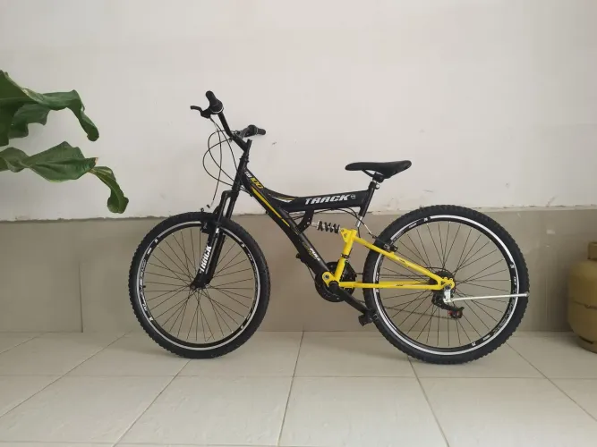 Bicicleta Track TB100