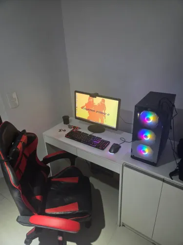 Pc gamer completo com cadeira gamer barbada