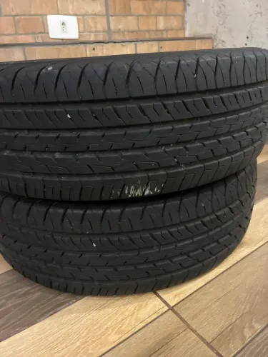 Par pneu Goodyear 185/65 15