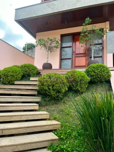 Sobrado de Condomínio 5 Dormitórios á Venda - Adalgisa - Osasco - SP.