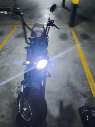 Preço baixo pq tem q trocar algumas coisas mais nada q interfira no funcionamento só estet