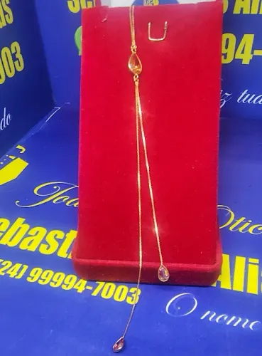 Gargantilha Safira Ouro 18 Kilates 2.20 Gramas 45 Cm Fio 0.50 mm Pedra 8 mm Distância da P