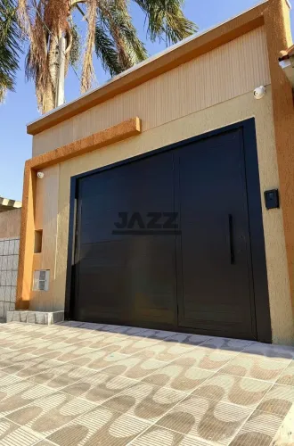 Casa Geminada para Locação no Bairro Ocian, Praia Grande.