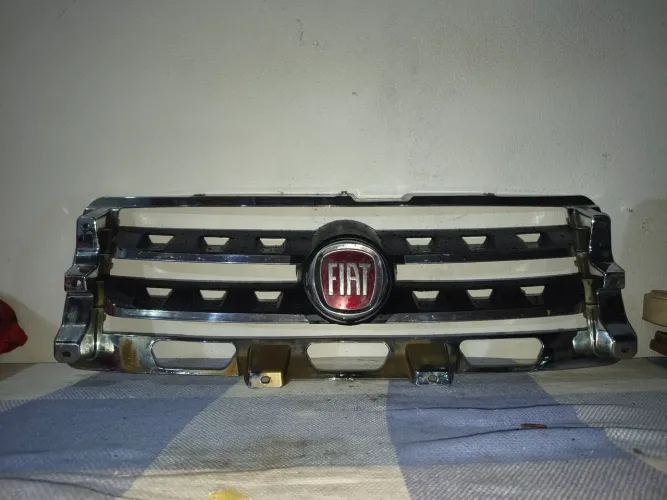 Grade frontal Strada, Palio Adventure