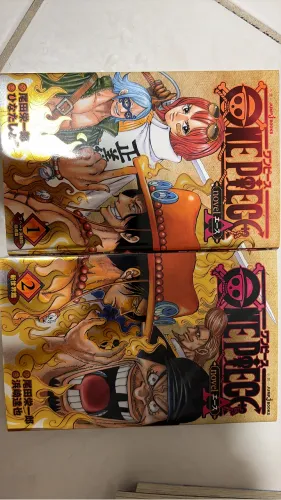 Vendo mangás de one piece em japonêscomprados no Japão em perfeito estado!