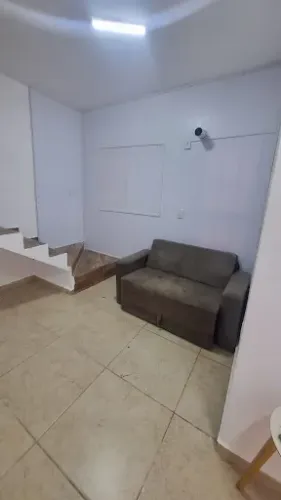 Casa com 2 dormitórios para alugar - Belvedere - Atibaia/SP
