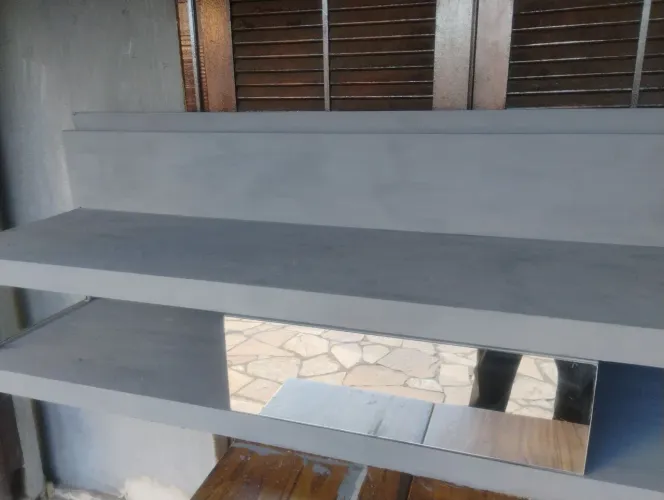 Rack cinza lindo e armário 750