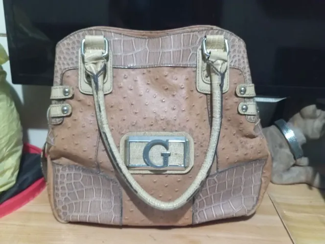 Bolsa Guees original em couro 