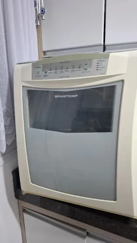 Máquina de lavar louças com conversor 110w