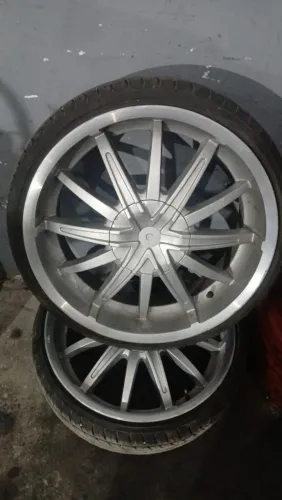 VENDO RODA medida do Pneu 215/30/20