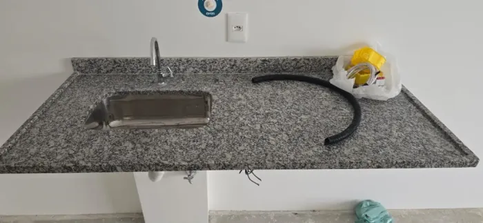 Pia de cozinha em mármore 