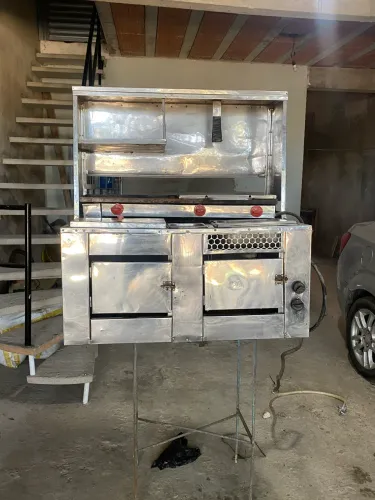 Carrinho de Lanches em Inox Completo - Chapa a Gás