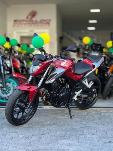 HONDA CB 500F 2019. Localizada rua barão de Jacareí 1025 Jacareí