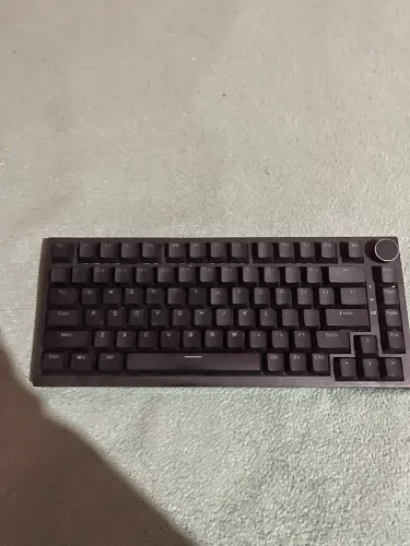 Teclado marca jazz excelente e mouse Bluetooth com cabo wireless 