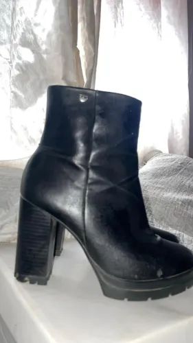 BOTA FEMININA