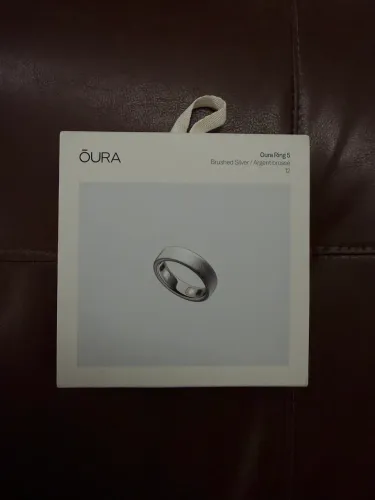 Oura Ring 5 - Brushed Silver