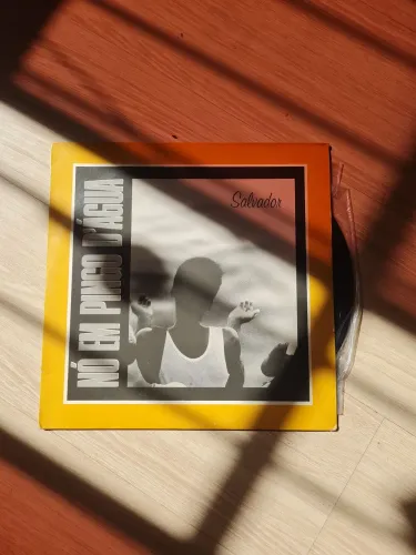 Disco de vinil Nó em pingo d'água participação de Tom Jobim
