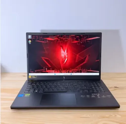 Notebook Acer Nitro V15 - RTX 4050 / Intel Core i5 13ª Geração / 16GB DDR5
