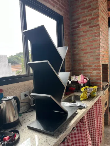 Estante compacta para livros