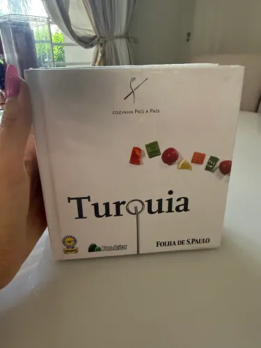 Livros coleção cozinha País a País (8 livros)