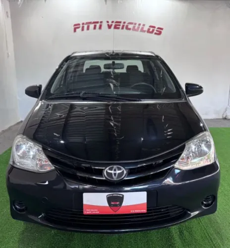 Toyota Etios X Sedan 1.5 Flex 16V 4P Mec. 2015