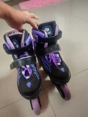 Patins tamanho 36 