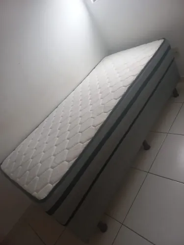 Cama box de solteiro conjugada