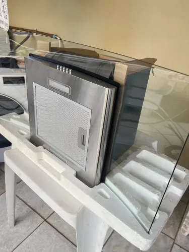 COIFA DE PAREDE MIDEA 60CM VIDRO INOX. NOVA
