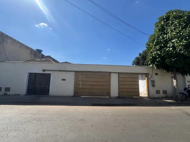 Setor Campinas casa residencial, 4 barracões para aluguel