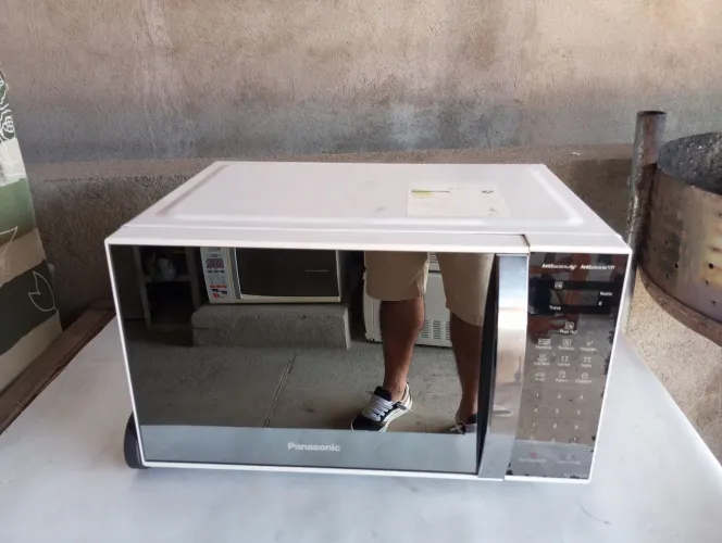 Microondas Panasonic 18litros