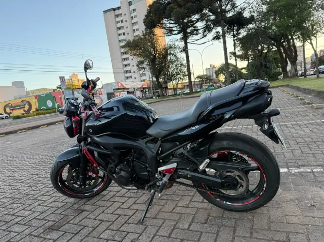 Yamaha FZ6 N 2009