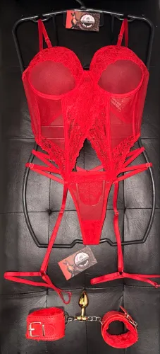 Lingeries, cosméticos e acessórios