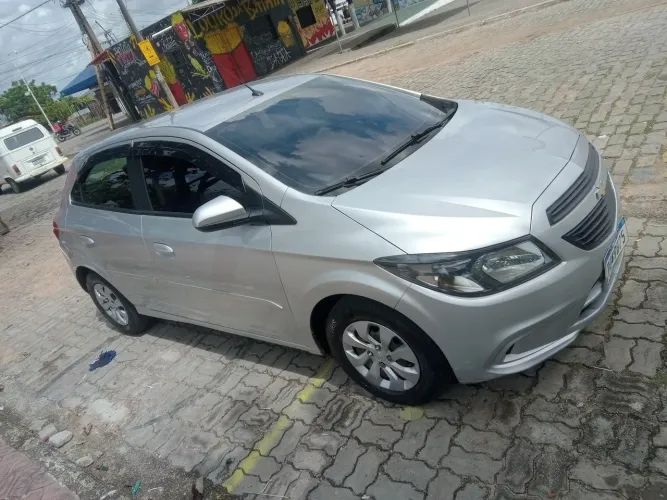 Chevrolet Onix JOY Hatch 1.0 8V Flex Mec. 4P 2019
