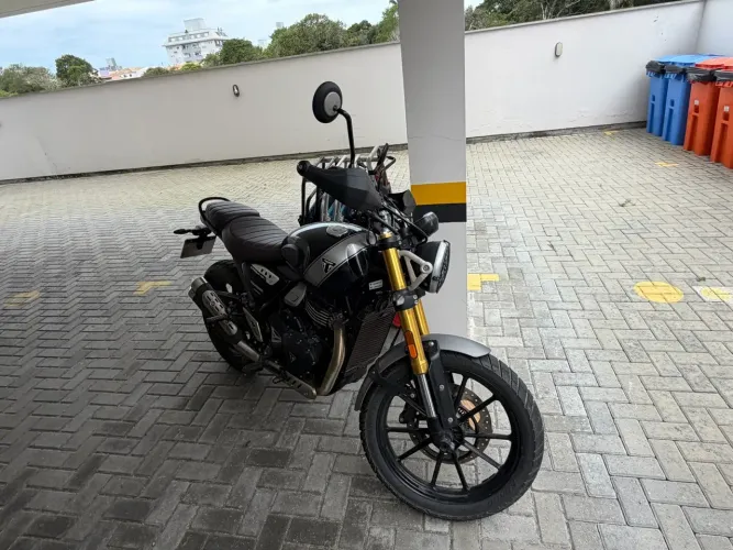 Triumph Scrambler 400x 2025