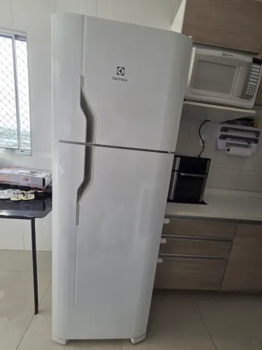 Geladeira Electrolux DC44