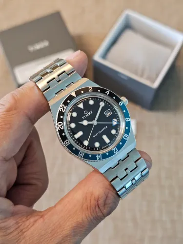 Relógio Timex Q Quartz GMT TW2V38100
